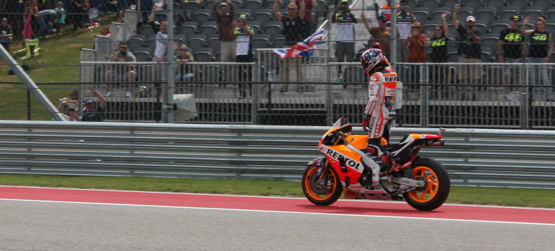 Illustration for article titled MotoGP Is An Event That Begs You To Get On A Bike